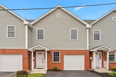 2 Adams Ln #C, North Providence, RI 02911