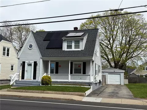 714 Willett Ave, Riverside, RI 02915