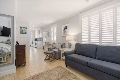 Living - 57 Tuckerman Ave, Middletown, RI 02842 photo 5 of 9