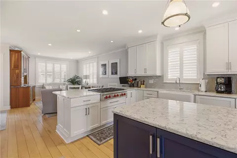 Kitchen - 57 Tuckerman Ave, Middletown, RI 02842 photo 2 of 4