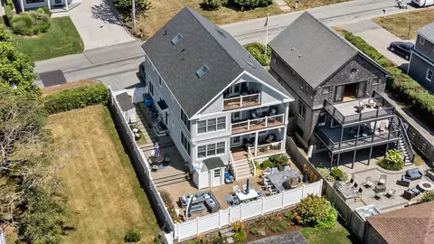View/Area - 57 Tuckerman Ave, Middletown, RI 02842 photo 3 of 4