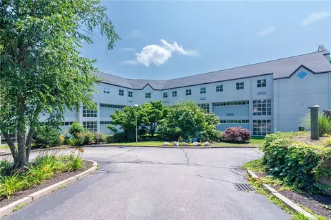 229 Medway St #302, Providence, RI 02906