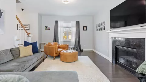 Living - 488 Long St, Warwick, RI 02886 photo 1 of 1