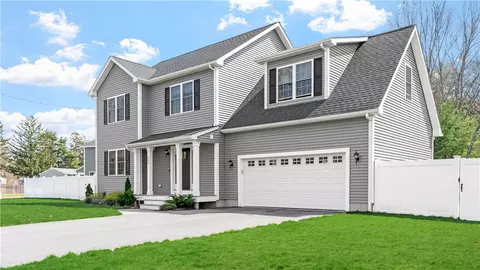 Exterior - 488 Long St, Warwick, RI 02886 photo 2 of 8