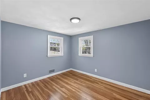 Bedroom - 45 Winthrop Rd, Warwick, RI 02888 photo 4 of 5