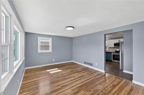 Living - 45 Winthrop Rd, Warwick, RI 02888 photo 3 of 3
