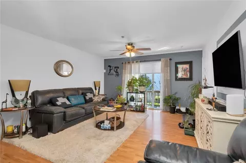 434 Linden St #2, Fall River, MA 02720 photo 4