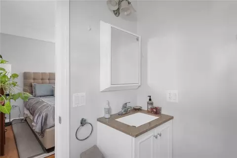 434 Linden St #2, Fall River, MA 02720 photo 28