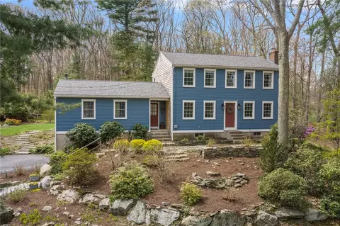 70 Williams Rd, Smithfield, RI 02917