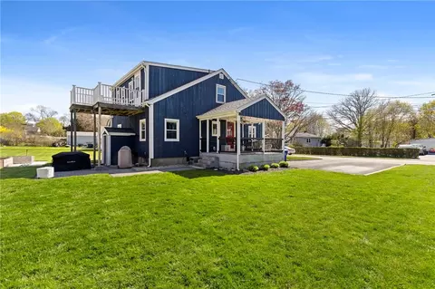 Exterior - 9 Mason Ave, Bristol, RI 02809 photo 6 of 11