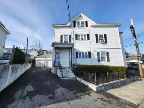 406 Admiral St, Providence, RI 02908