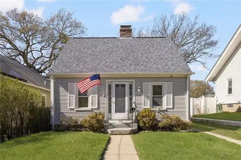 131 Blackamore Ave, Cranston, RI 02910