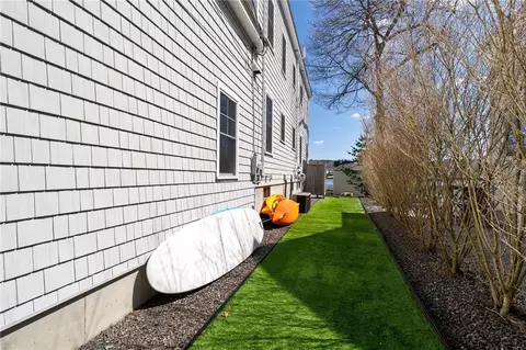 Exterior - 22 Pattison Rd, Webster, MA 01570 photo 10 of 10