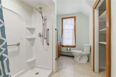 Bath - 447 Winter St, Woonsocket, RI 02895 photo 1 of 2