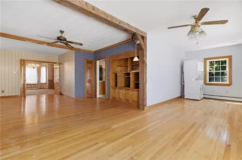 Living - 447 Winter St, Woonsocket, RI 02895 photo 2 of 8