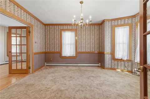 Living - 447 Winter St, Woonsocket, RI 02895 photo 7 of 8