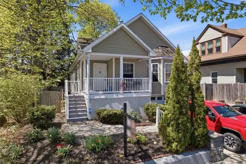 170 Jastram St, Providence, RI 02908