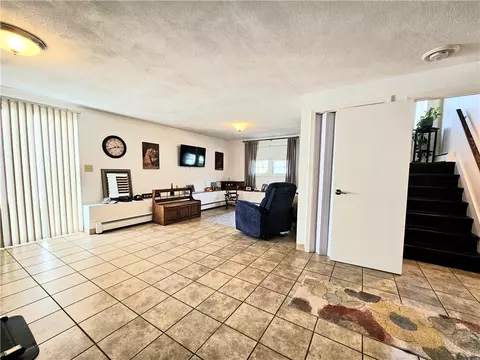 Living - 131 Jambray Ave, Warwick, RI 02886 photo 4 of 5