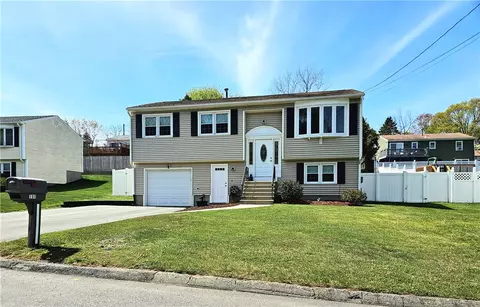Exterior - 131 Jambray Ave, Warwick, RI 02886 photo 2 of 7