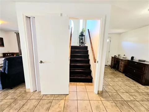 Entry Way - 131 Jambray Ave, Warwick, RI 02886 photo 10 of 13