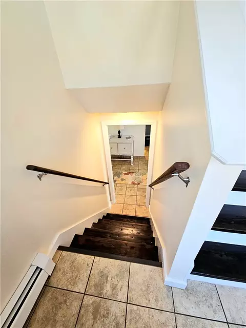 Entry Way - 131 Jambray Ave, Warwick, RI 02886 photo 8 of 13