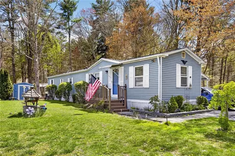 45 Sherwood Valley Ln, Coventry, RI 02816