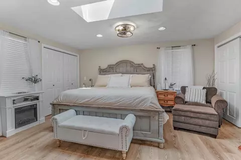 Bedroom - 17 Pine Ave, Coventry, RI 02816 photo 3 of 5