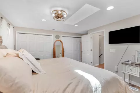 Bedroom - 17 Pine Ave, Coventry, RI 02816 photo 4 of 5