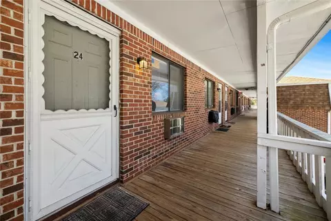 569 Smithfield Rd #24, North Providence, RI 02904