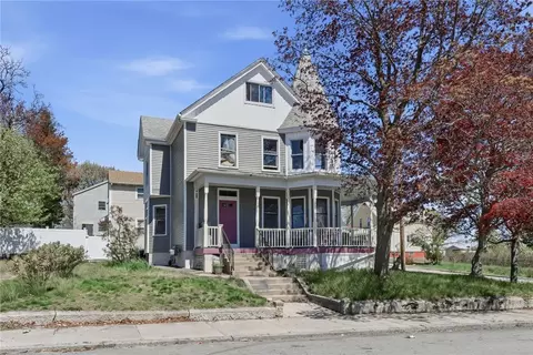 148 Suffolk St, Providence, RI 02908