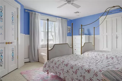 Bedroom - 1090 Buttonwoods Ave, Warwick, RI 02886 photo 3 of 4