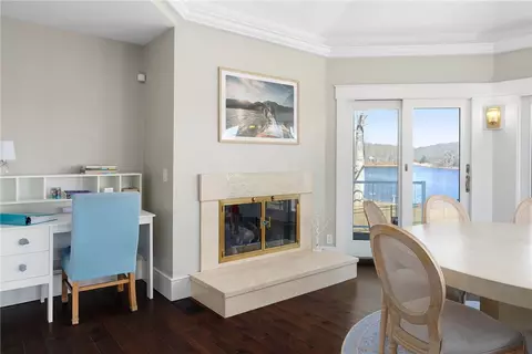 Dining - 1090 Buttonwoods Ave, Warwick, RI 02886 photo 1 of 2