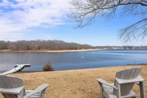View/Area - 1090 Buttonwoods Ave, Warwick, RI 02886 photo 4 of 5