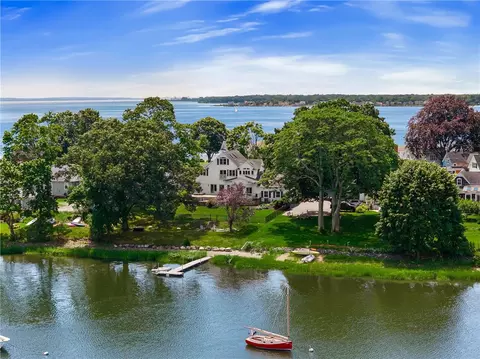 View/Area - 1090 Buttonwoods Ave, Warwick, RI 02886 photo 2 of 7