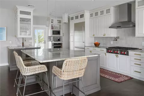 Kitchen - 1090 Buttonwoods Ave, Warwick, RI 02886 photo 1 of 7