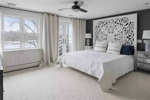 Bedroom - 1090 Buttonwoods Ave, Warwick, RI 02886 photo 2 of 4