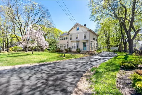 110 Ten Rod Rd, North Kingstown, RI 02852