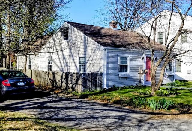 57 Park Dr, Riverside, RI 02915