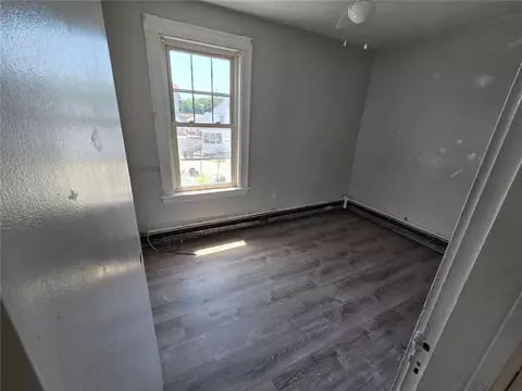 471 Providence St, Woonsocket, RI 02895 photo 7