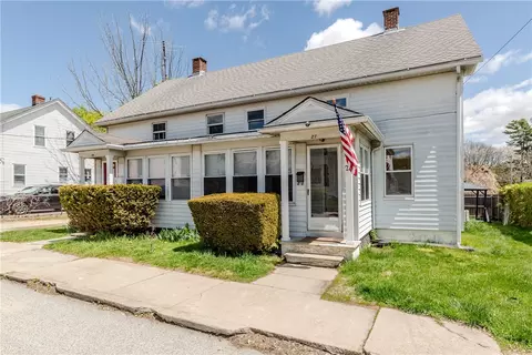 29 Anthony St, Coventry, RI 02816