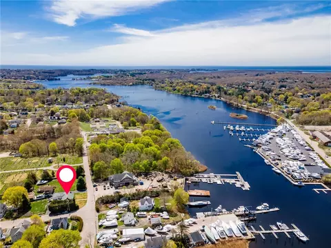 70 Margin St, Westerly, RI 02891