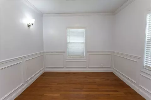 Living - 20 W View St, Warwick, RI 02889 photo 5 of 6