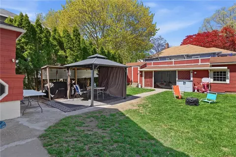 Exterior - 448 Gaskill St, Woonsocket, RI 02895 photo 5 of 13