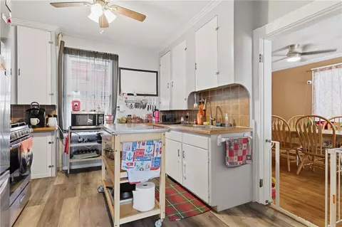 Kitchen - 448 Gaskill St, Woonsocket, RI 02895 photo 3 of 4