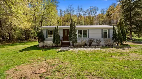 165 Spring St, Hope Valley, RI 02832