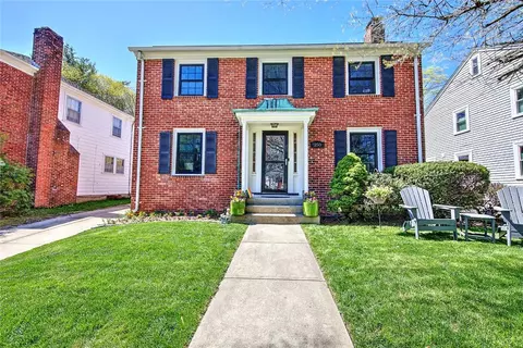 250 Butler Ave, Providence, RI 02906