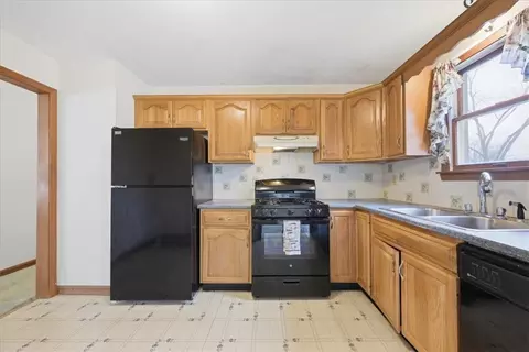 Kitchen - 7 Brookview Ct, Westerly, RI 02891 photo 1 of 3