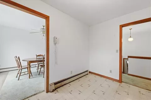Entry Way - 7 Brookview Ct, Westerly, RI 02891 photo 1 of 3
