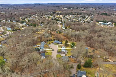 View/Area - 7 Brookview Ct, Westerly, RI 02891 photo 7 of 8