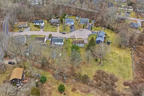 View/Area - 7 Brookview Ct, Westerly, RI 02891 photo 4 of 8